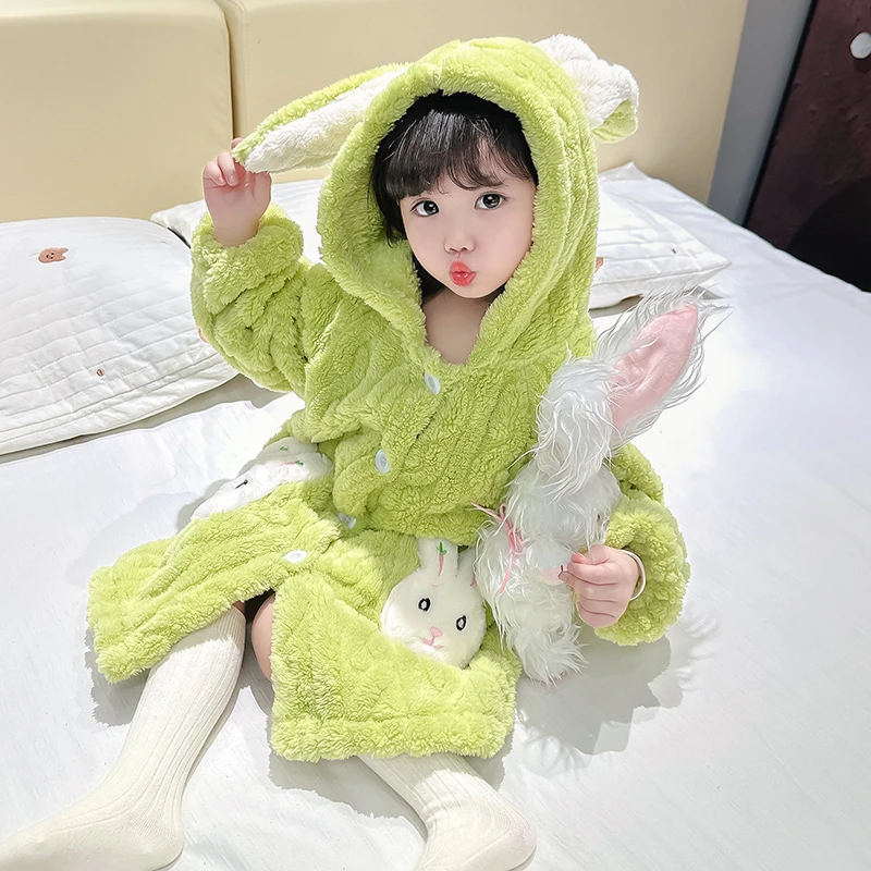 女童法兰绒睡袍冬季2025新款女宝宝长款浴袍儿童秋冬法兰绒家居服