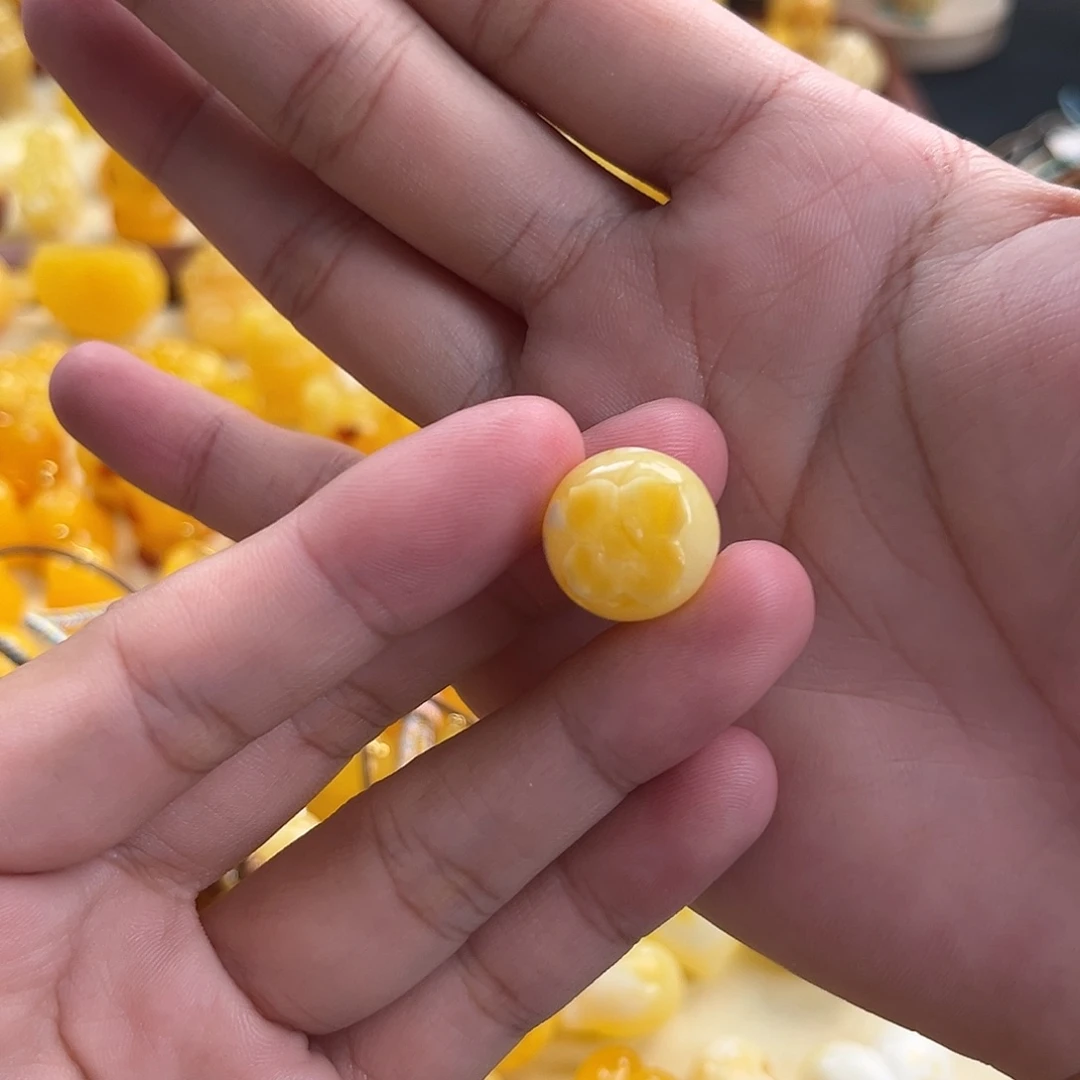 是***～琥珀未镶嵌珠宝奇石