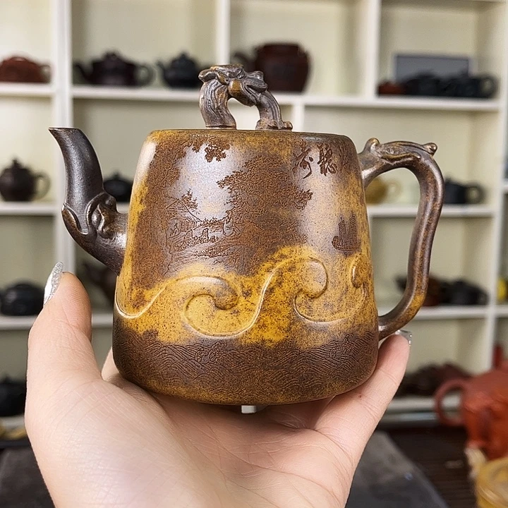 茶壶紫砂紫砂的感觉