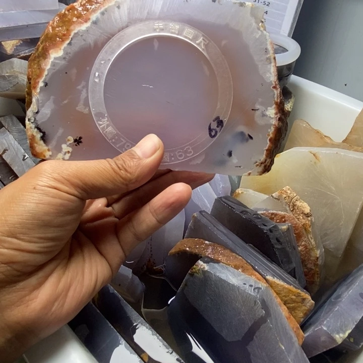 ****狼定制玛瑙定制玛瑙