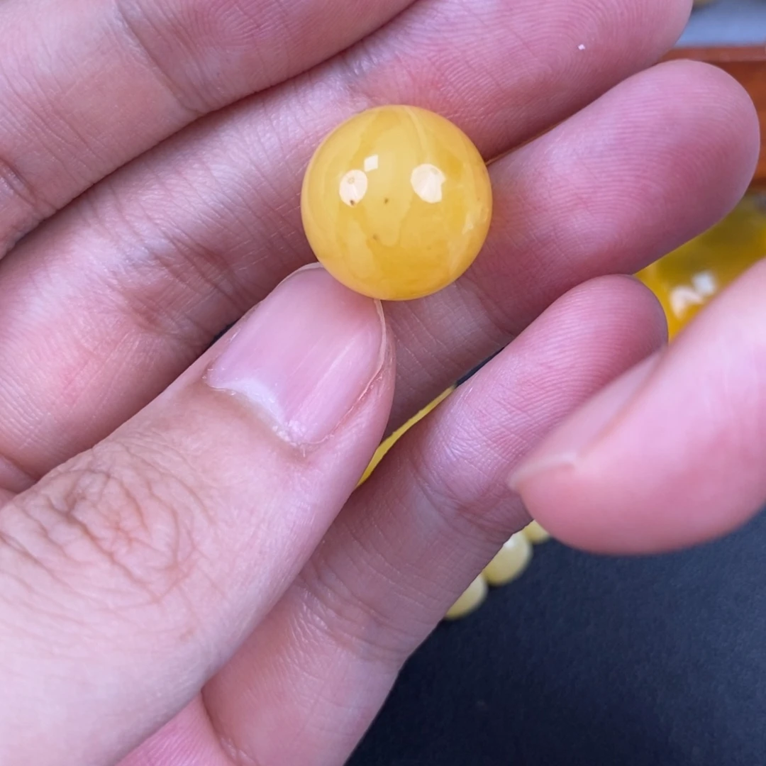 琥珀未镶嵌珠宝奇石微瑕胶皮料3