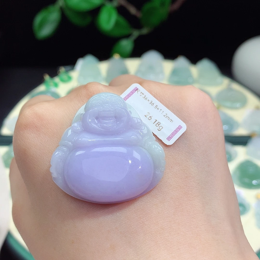 翡翠未镶嵌颈饰佛公