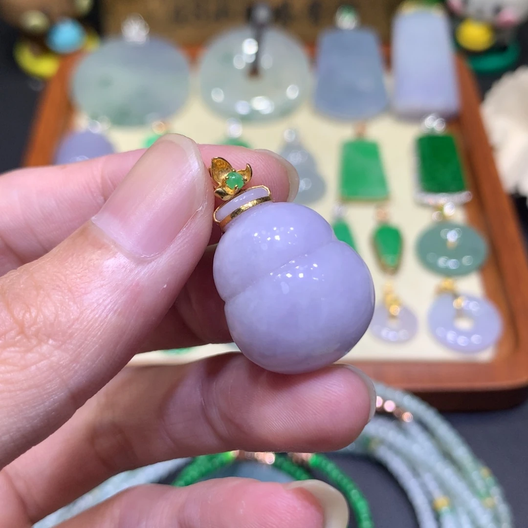 翡翠18K金镶嵌吊坠(不含链)