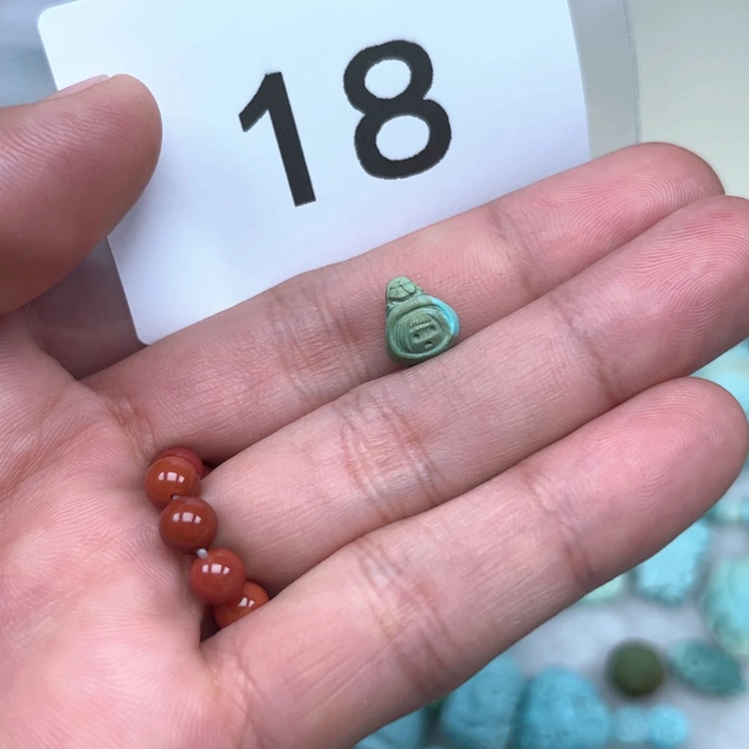 南红玛瑙未镶嵌珠宝奇石