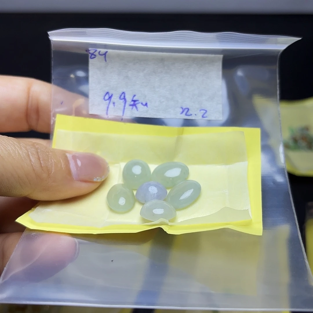 知***0定制翡翠未镶嵌不退