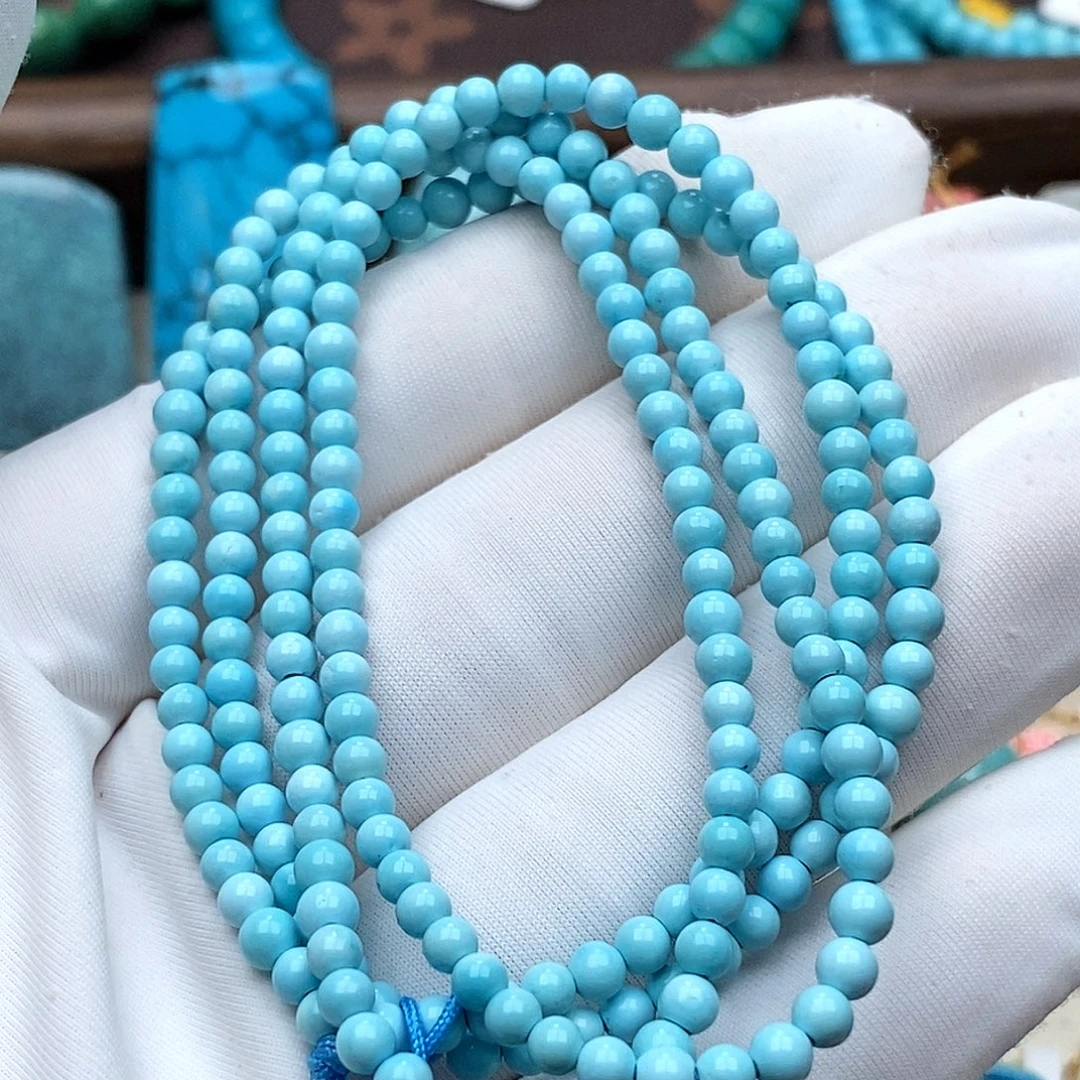 a***色绿松石未镶嵌珠宝奇石