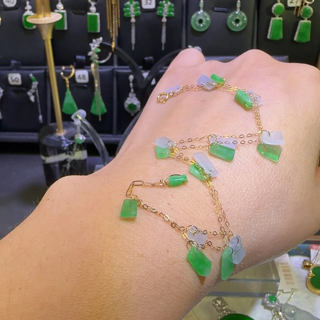 翡翠18K金镶嵌颈饰手链