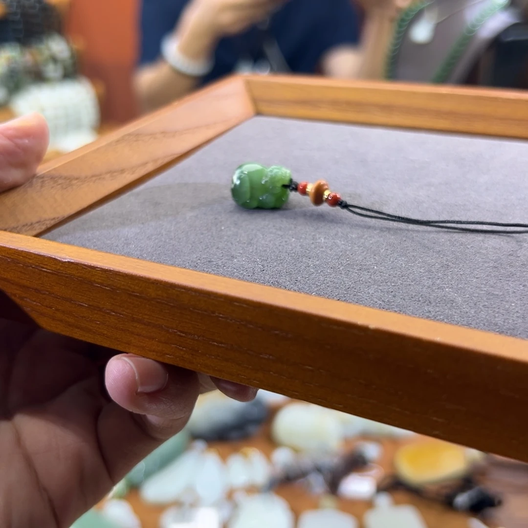 手链未镶嵌和田玉