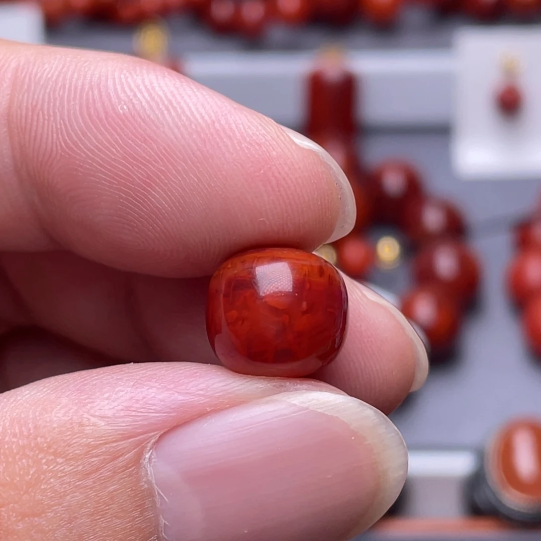 S***o南红玛瑙未镶嵌南红玉石L11.6mm瓦西牛血火焰纹老型单珠