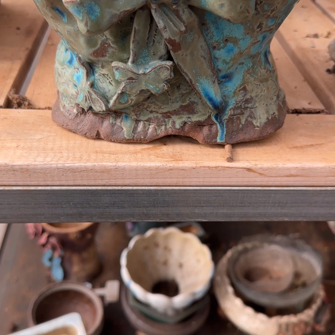 ^***笑2094号花盆一个。