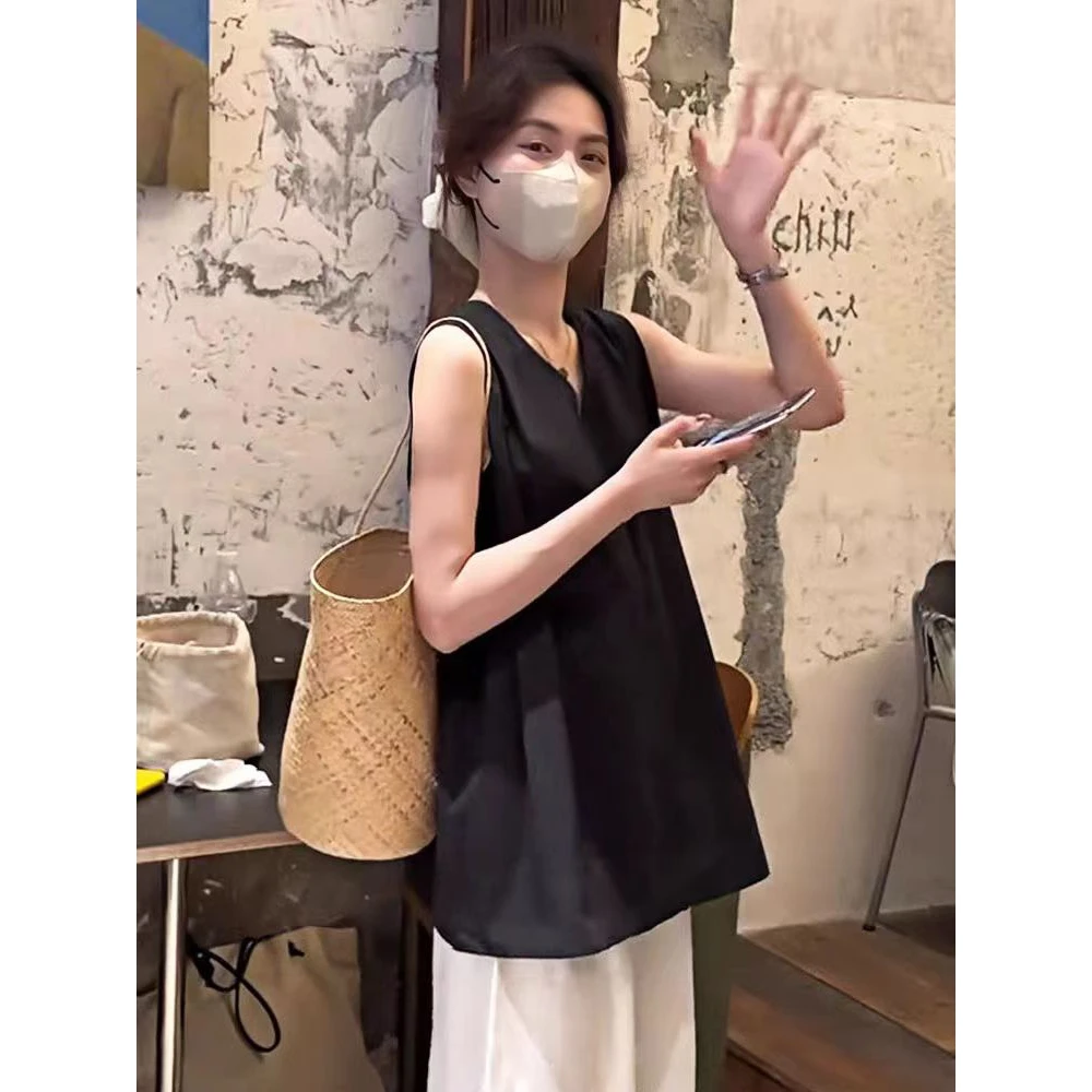 法式气质露背镂空系带v领无袖衬衫女2025新款夏季高级感背心上衣