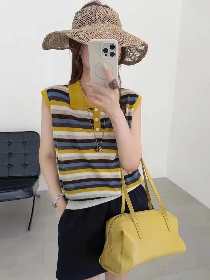 薇莎77630【现货】韩系翻领条纹针织时尚洋气