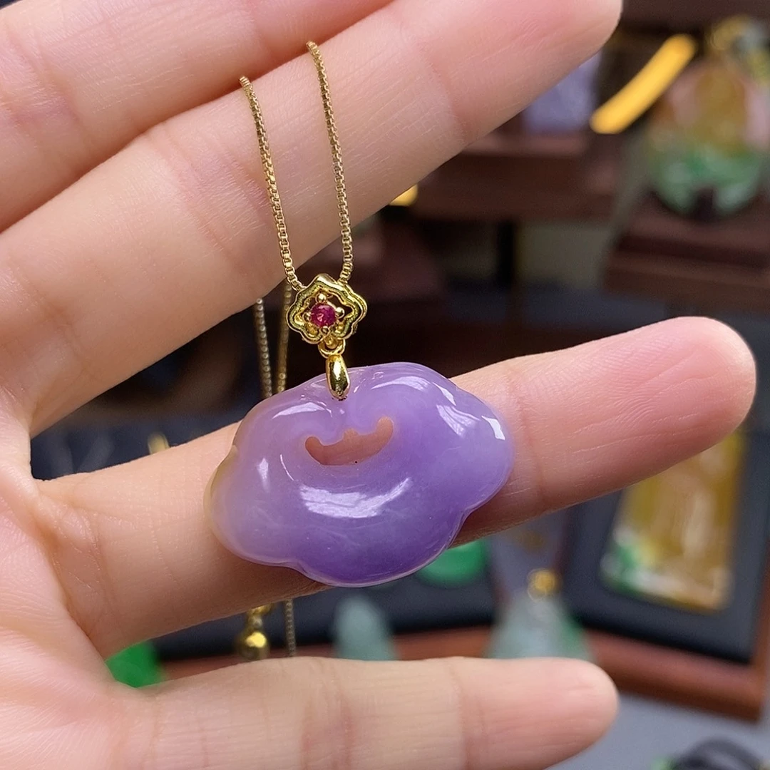 吊坠(赠链)未镶嵌翡翠