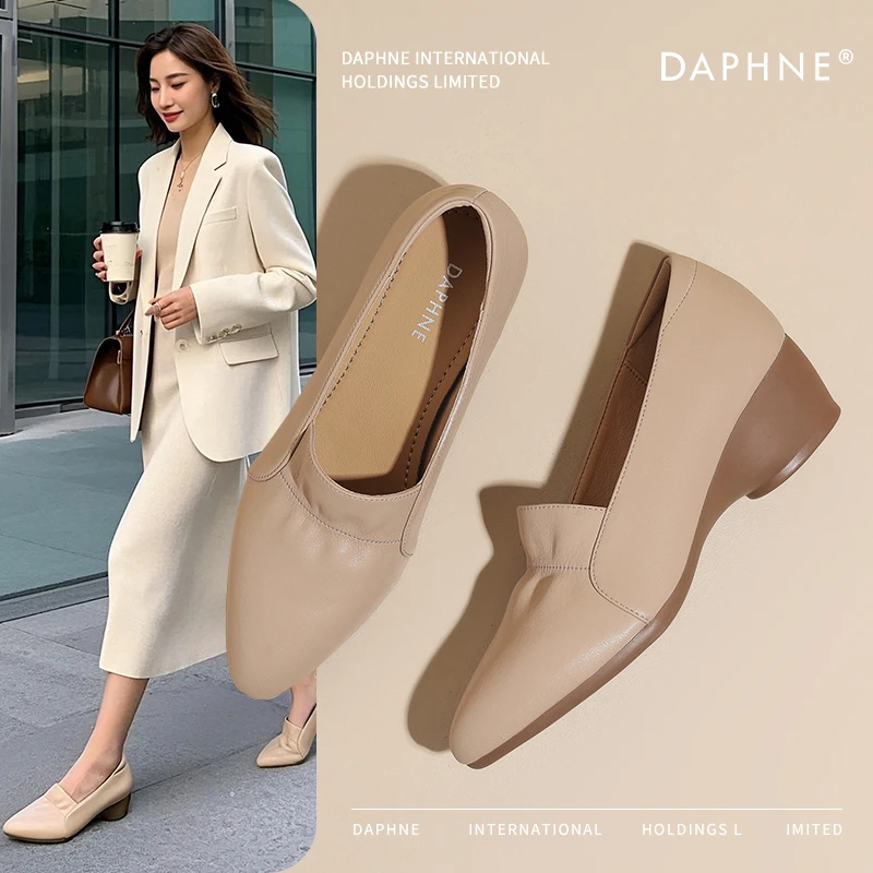 达芙妮网红爆款妈妈鞋女2025新款夏季软底舒适粗跟尖头单鞋小皮鞋