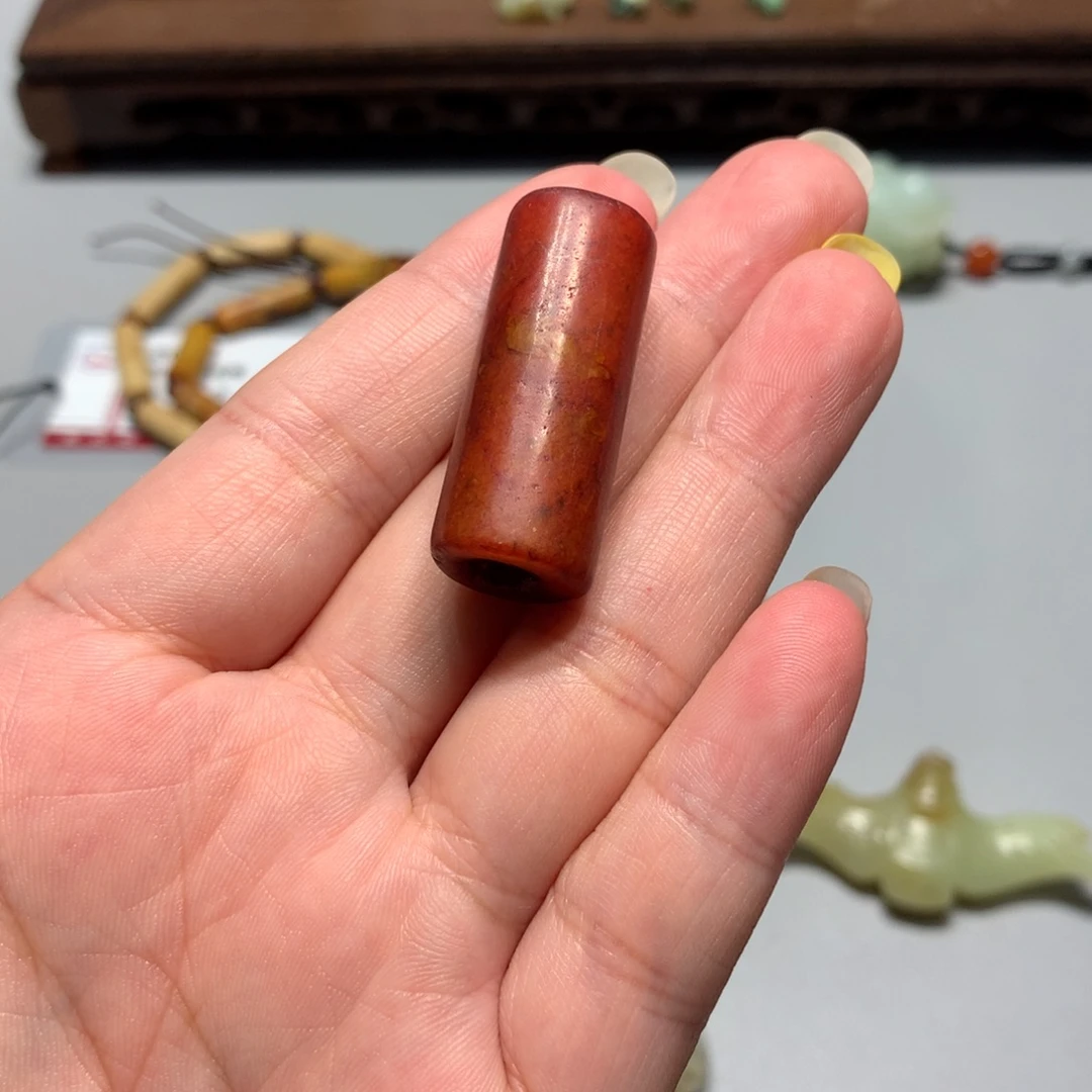 用***9和田玉（糖玉）未镶嵌颈饰