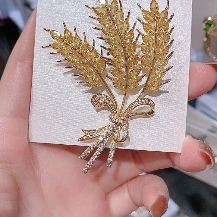 锆石铜合金麦穗胸针 大气上档次