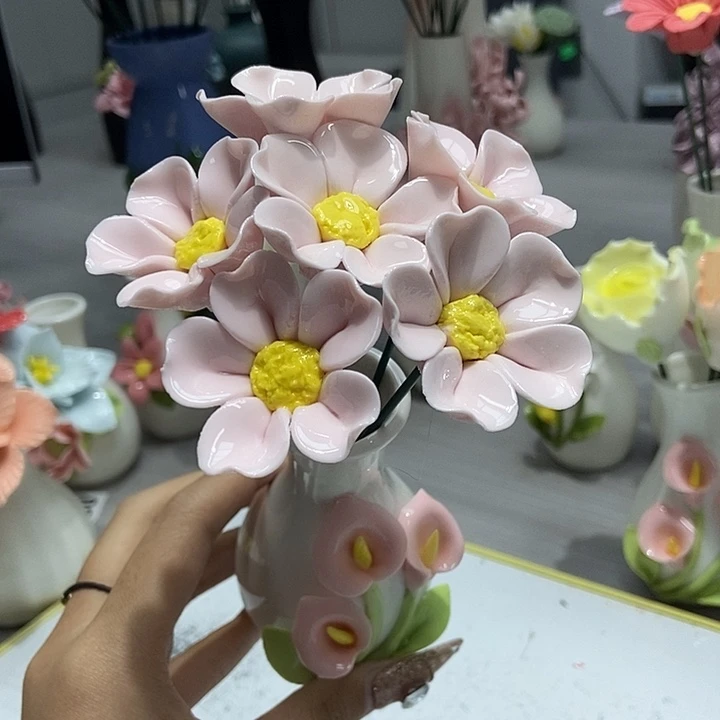 陶瓷纯手工捏花设计