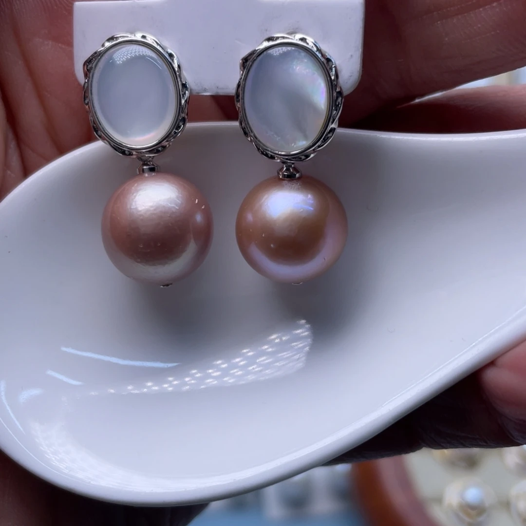 未镶嵌淡水珍珠耳饰