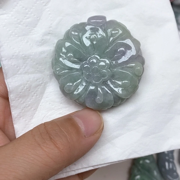 翡翠未镶嵌颈饰天然缅甸翡翠