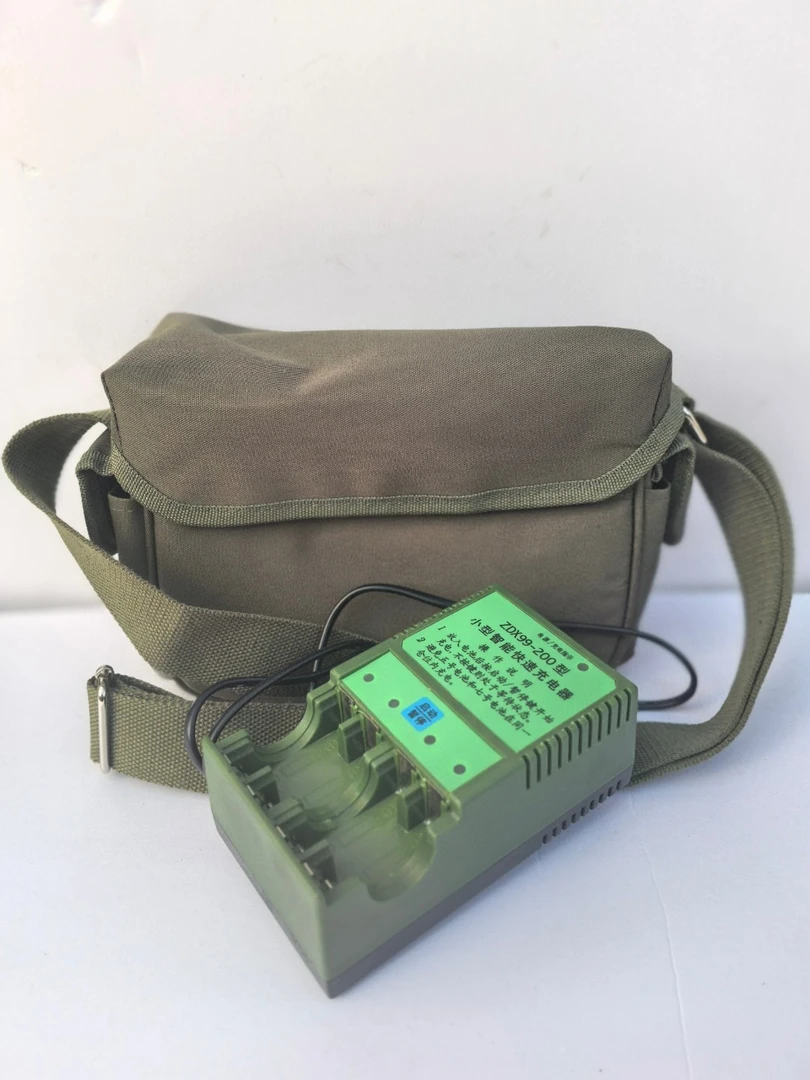 全新适配5号7号电池的充电器 ZDX智能充电器 防水背包