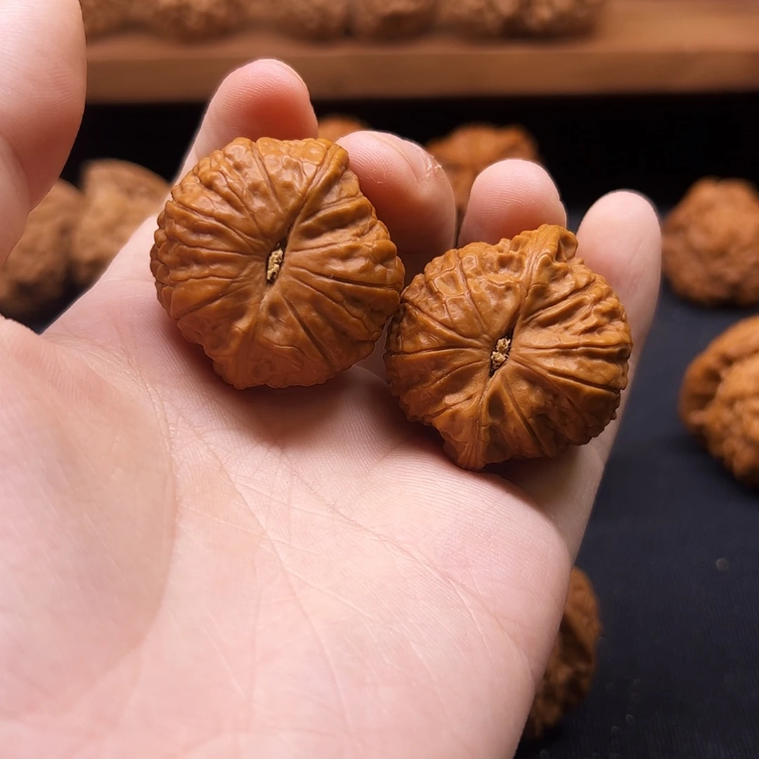 把件核桃乾隆磨37全品