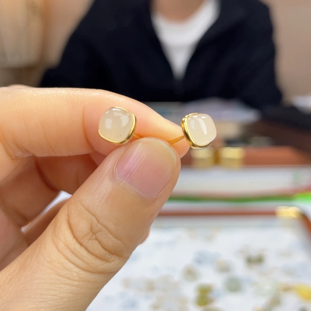 银S925镶嵌和田玉耳饰
