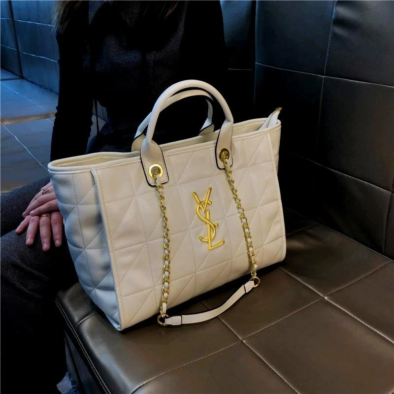 香港品牌大容量菱格通勤女士托特包2025新款时尚高级感单肩手提包