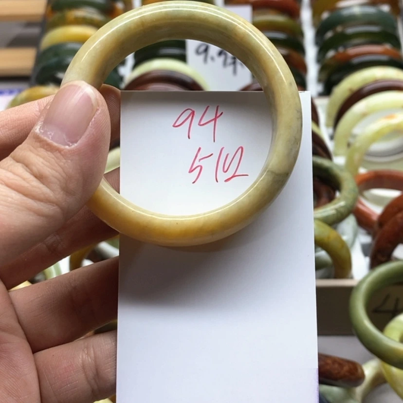 【闪购商品】蛇纹石玉手镯未镶嵌