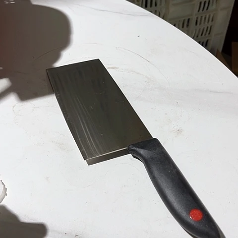 微瑕，不能明火，不锈钢切菜刀有划痕