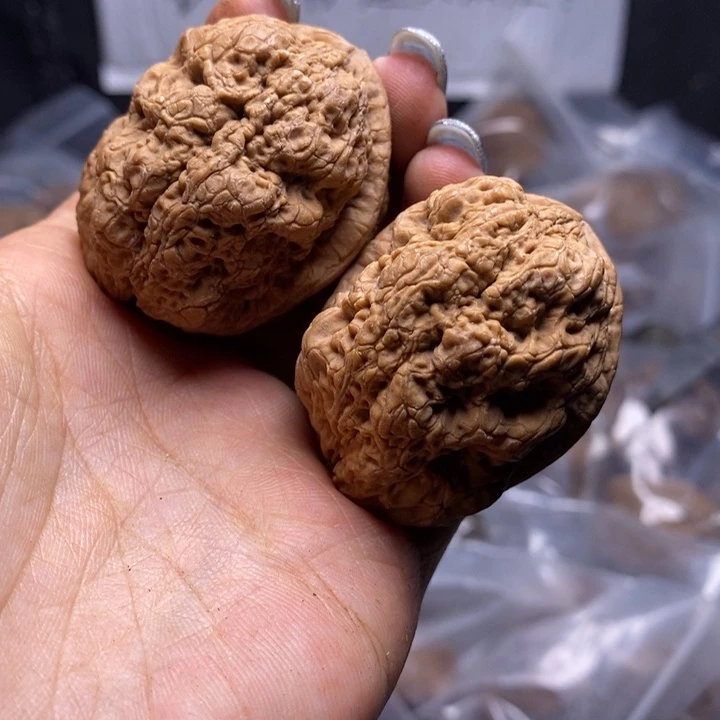 核桃云南野生铁核桃152号43mm