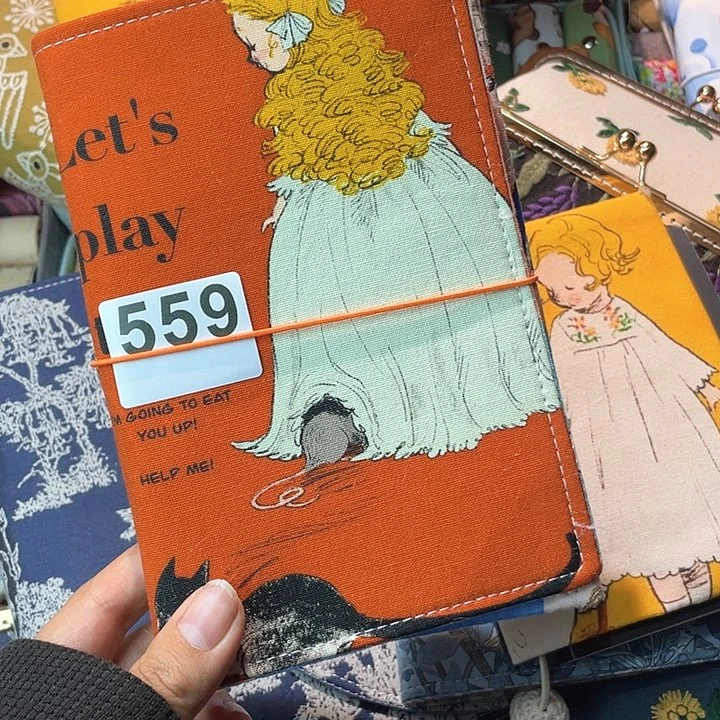 织绣小****^a6活页不加纸559。