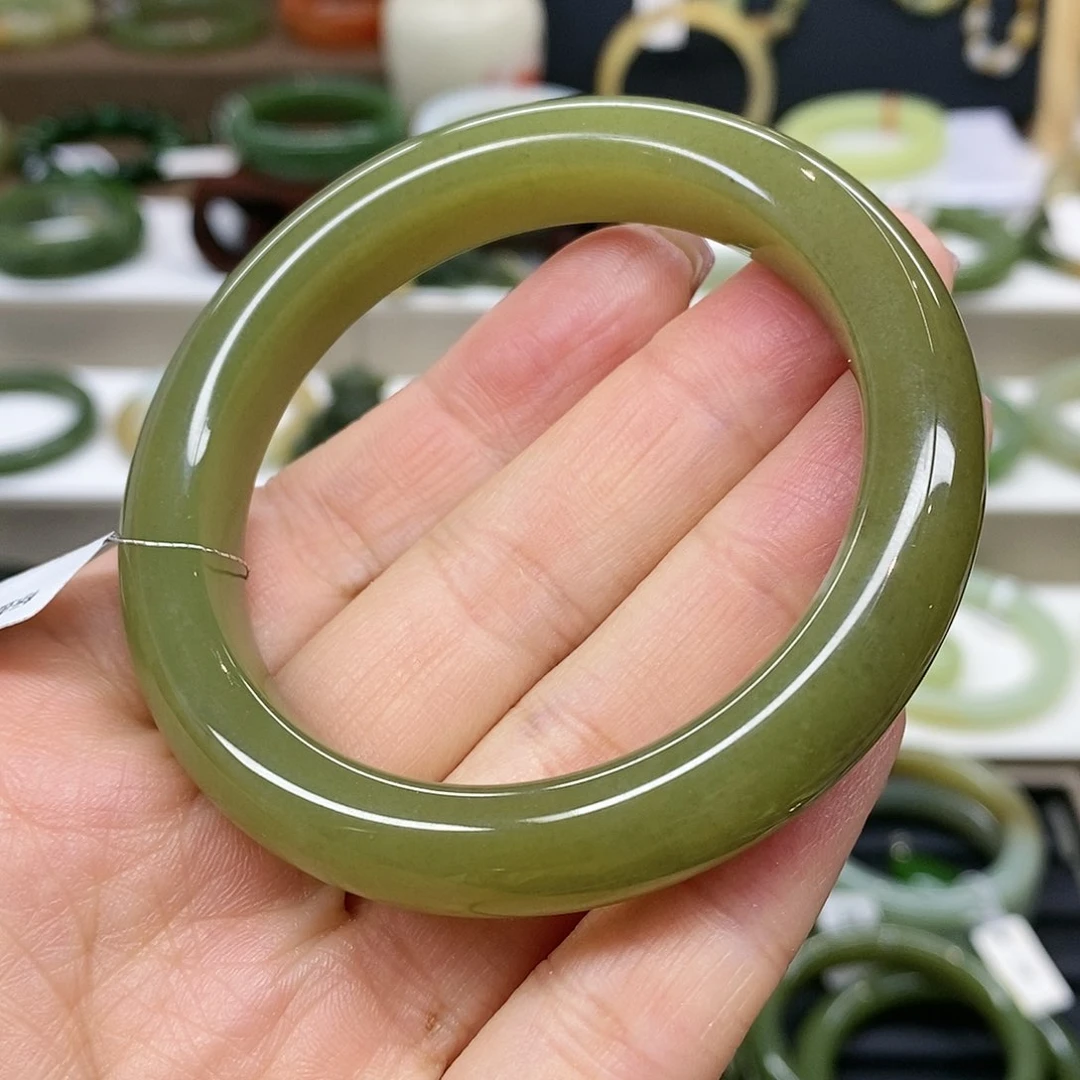 【闪购商品】和田玉手镯未镶嵌