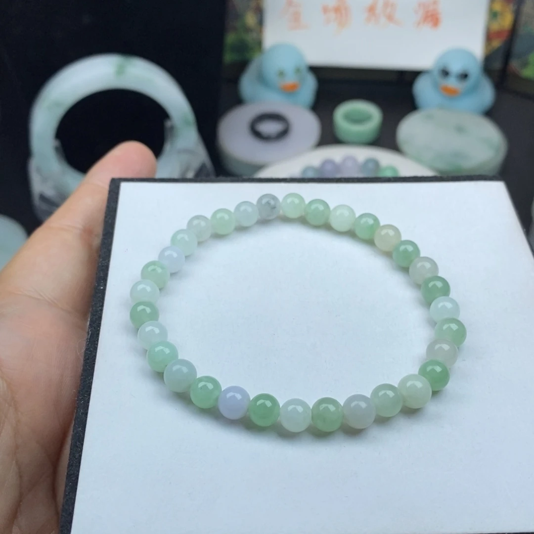 翡翠散珠卡6十手串32颗