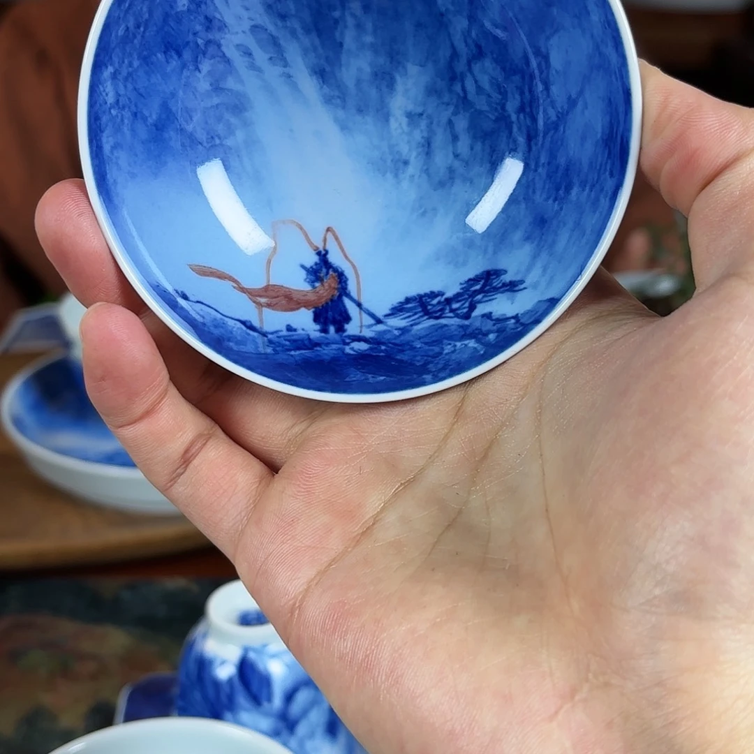 君**龙王庆龙老师手绘陶瓷