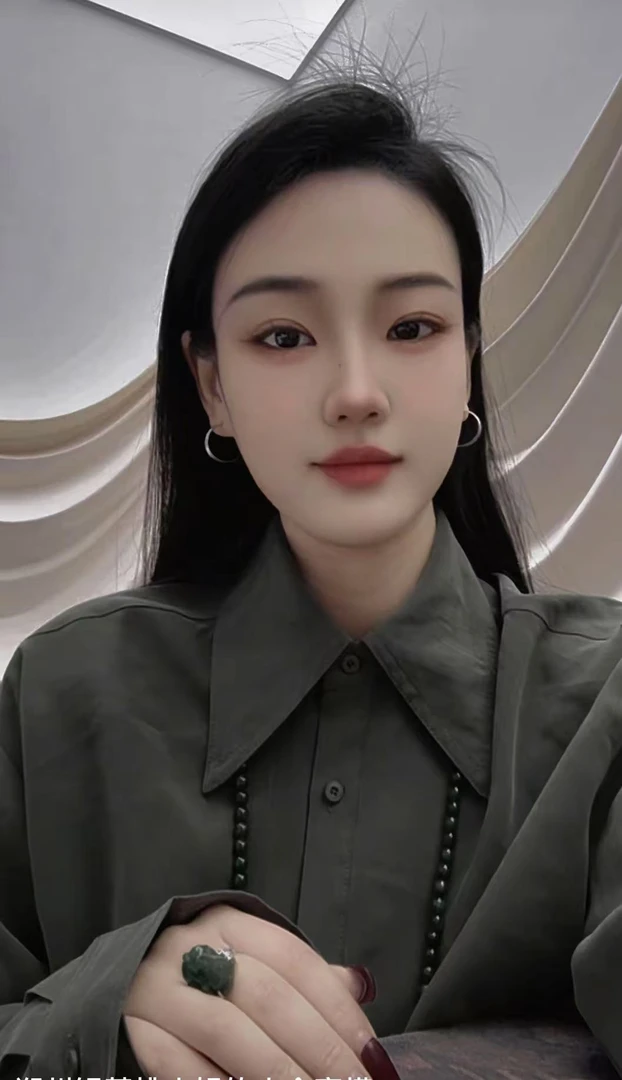 桃小姐01臻选服饰小众穿搭潮流女孩百搭黑色韩版宽松百搭S夏季