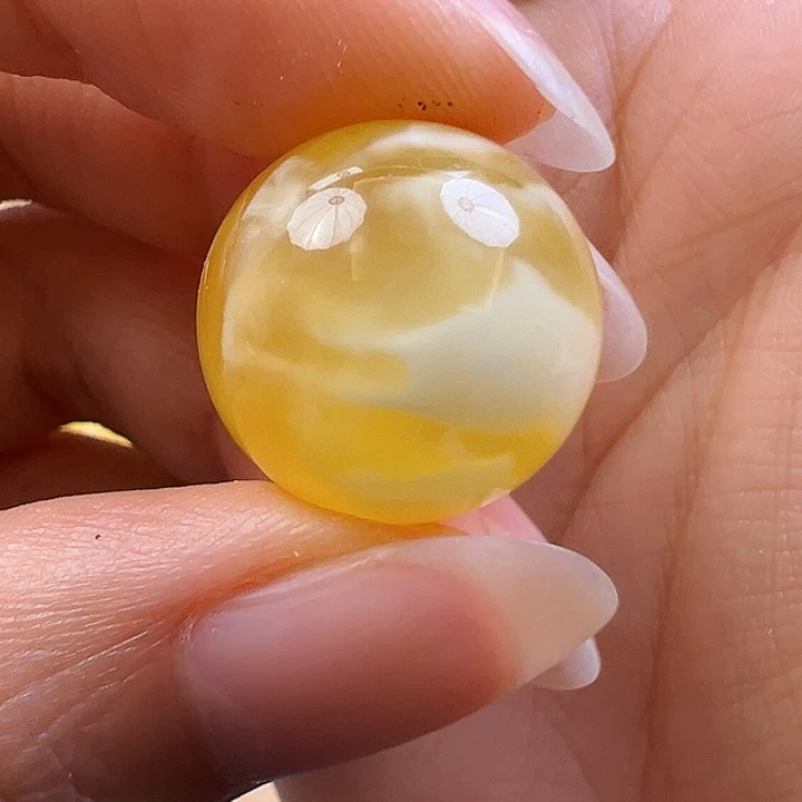未镶嵌蜜蜡珠宝奇石