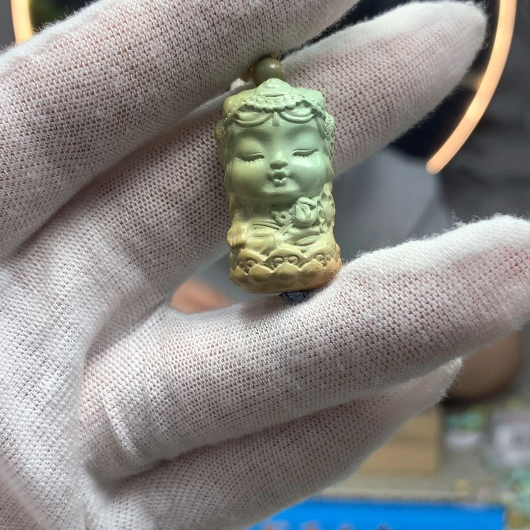绿松石未镶嵌挂件