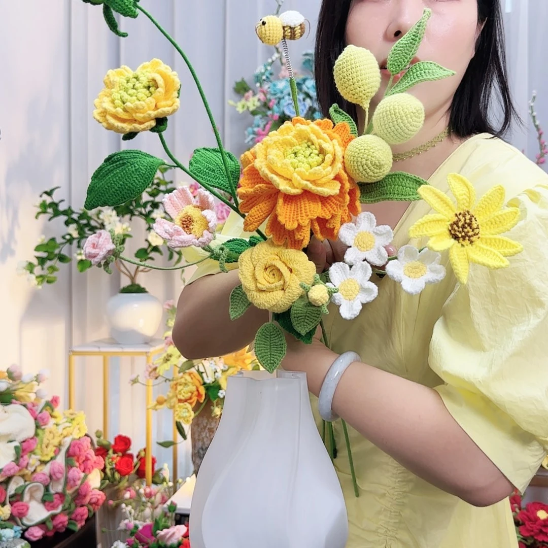 莱赛尔纤维棉手工钩织牡丹花束