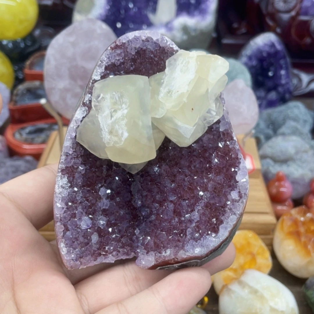 紫晶未镶嵌大型摆件（非配饰）