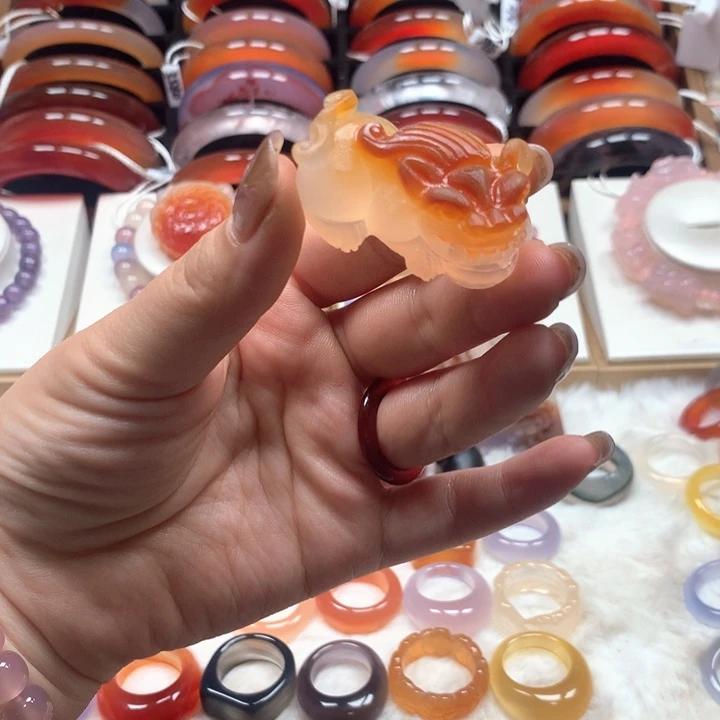 玛瑙/玉髓手链未镶嵌宋****?