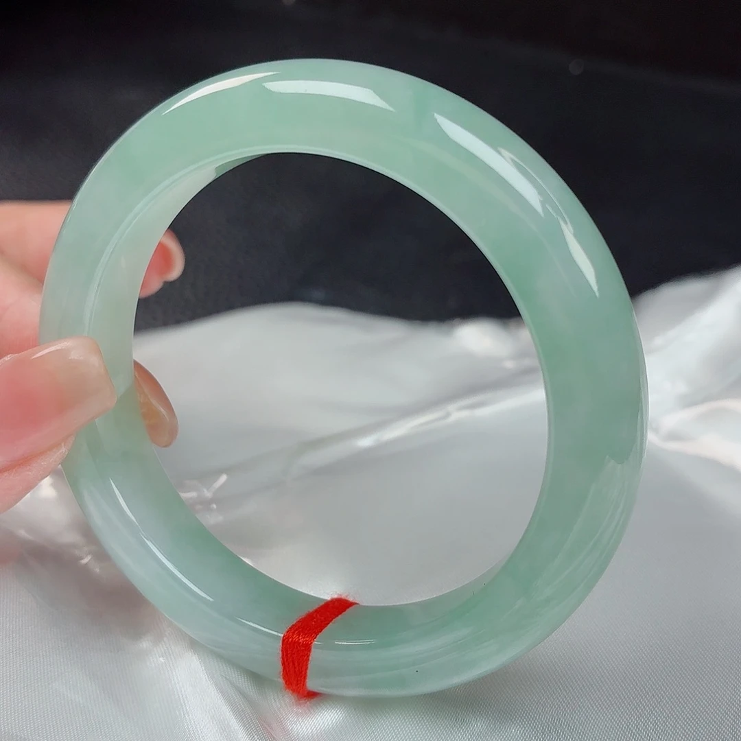 翡翠手镯未镶嵌54+