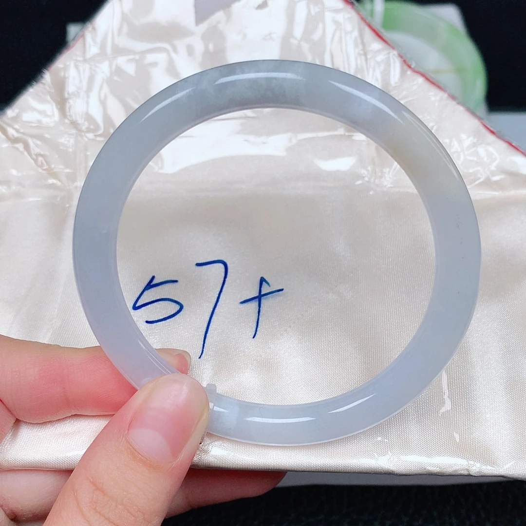 翡翠未镶嵌手镯（圆镯）美人条57