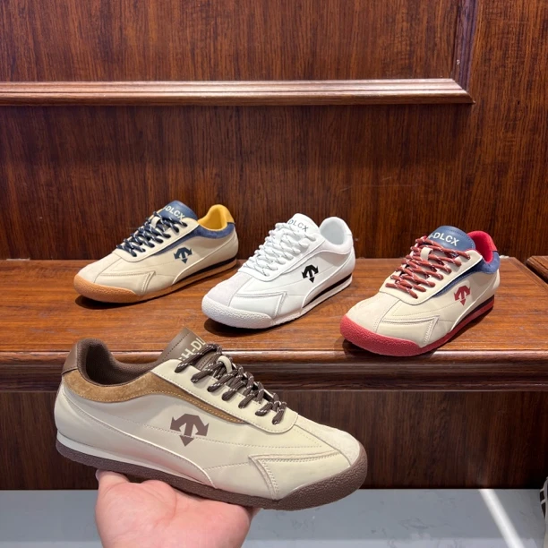 低帮阿甘鞋秋季系带拼色时尚休闲鞋舒适潮流防滑复古男鞋