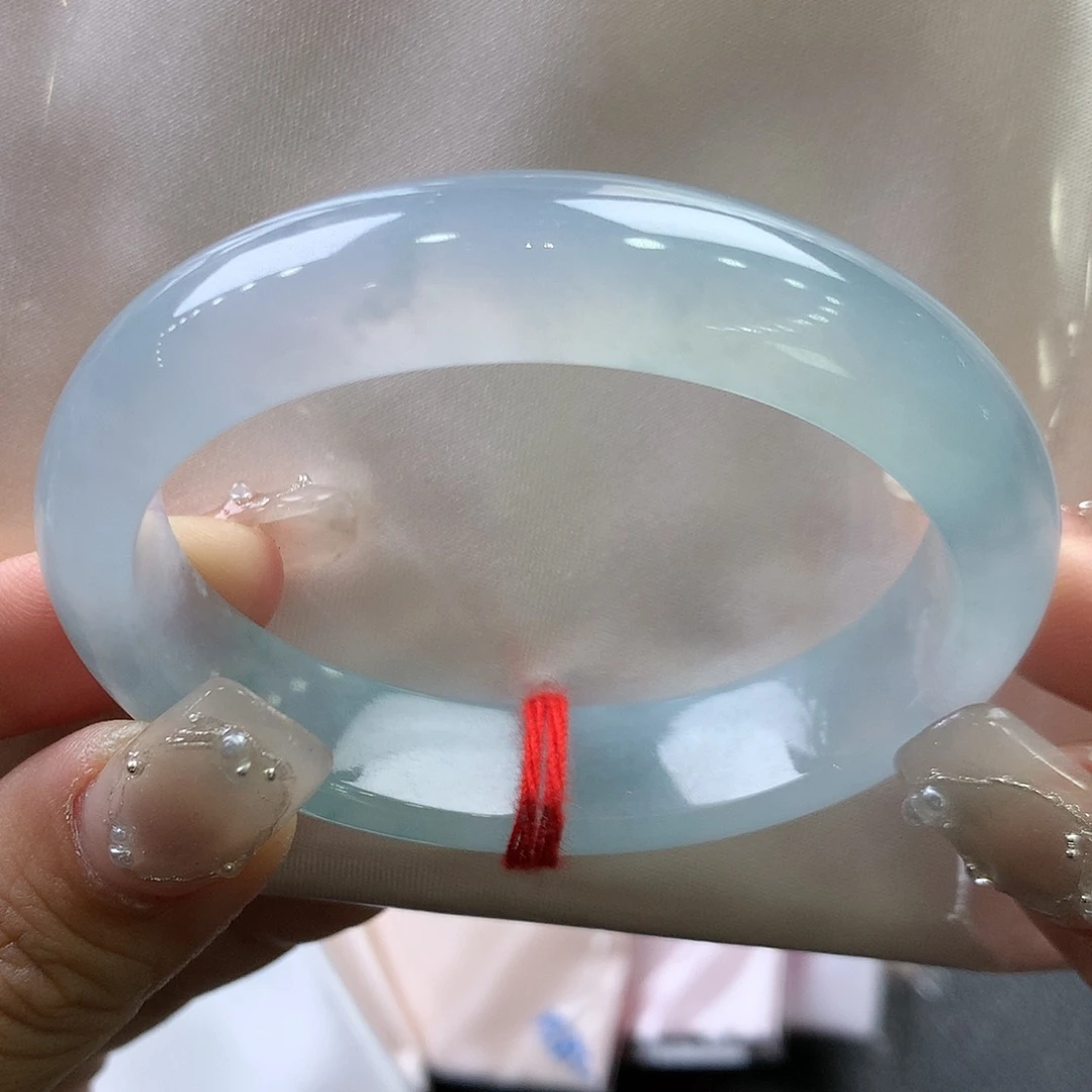 翡翠未镶嵌手镯52.4贵妃