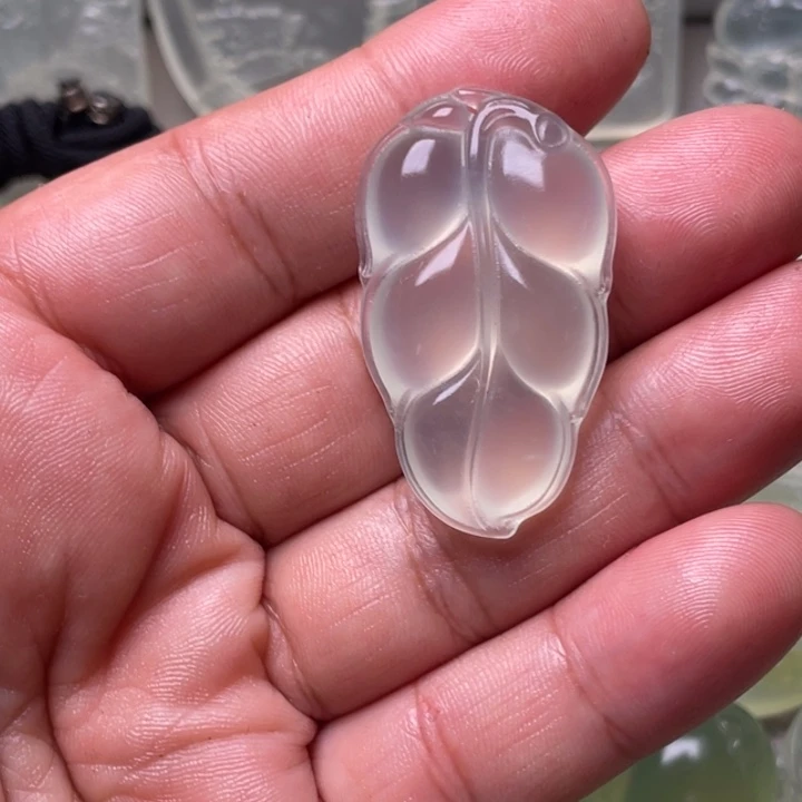 蓝***焰岫玉未镶嵌吊坠(不含链)
