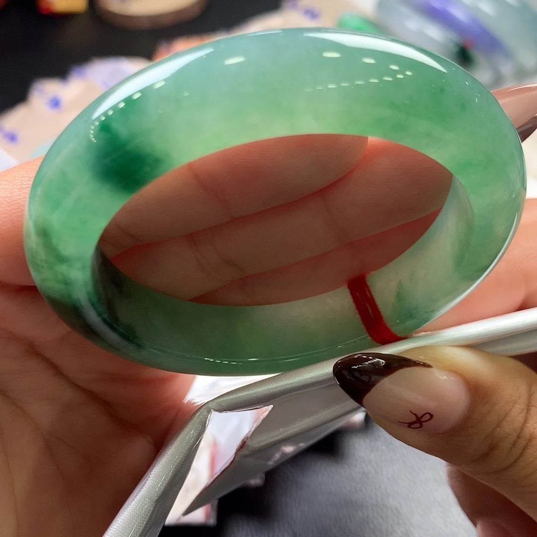 翡翠未镶嵌手镯（圆镯）48号冰种满色