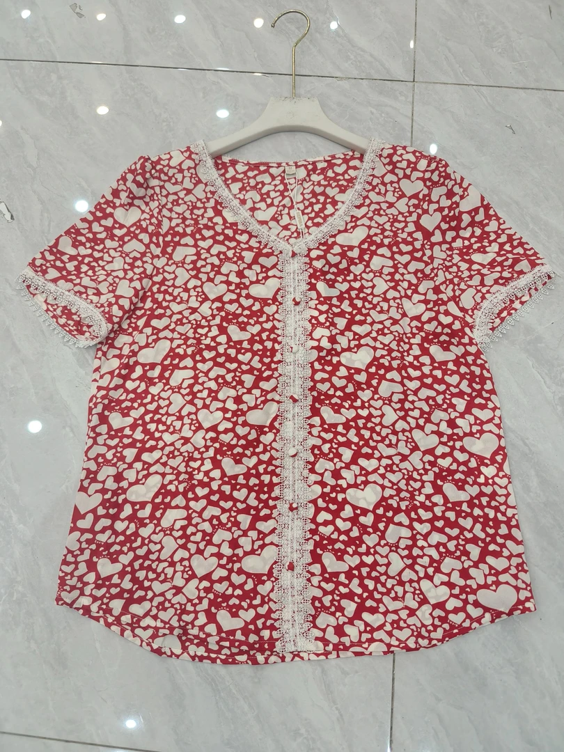 1125满印常规夏季V领碎花衬衣衬衫红色上衣明线装饰短袖