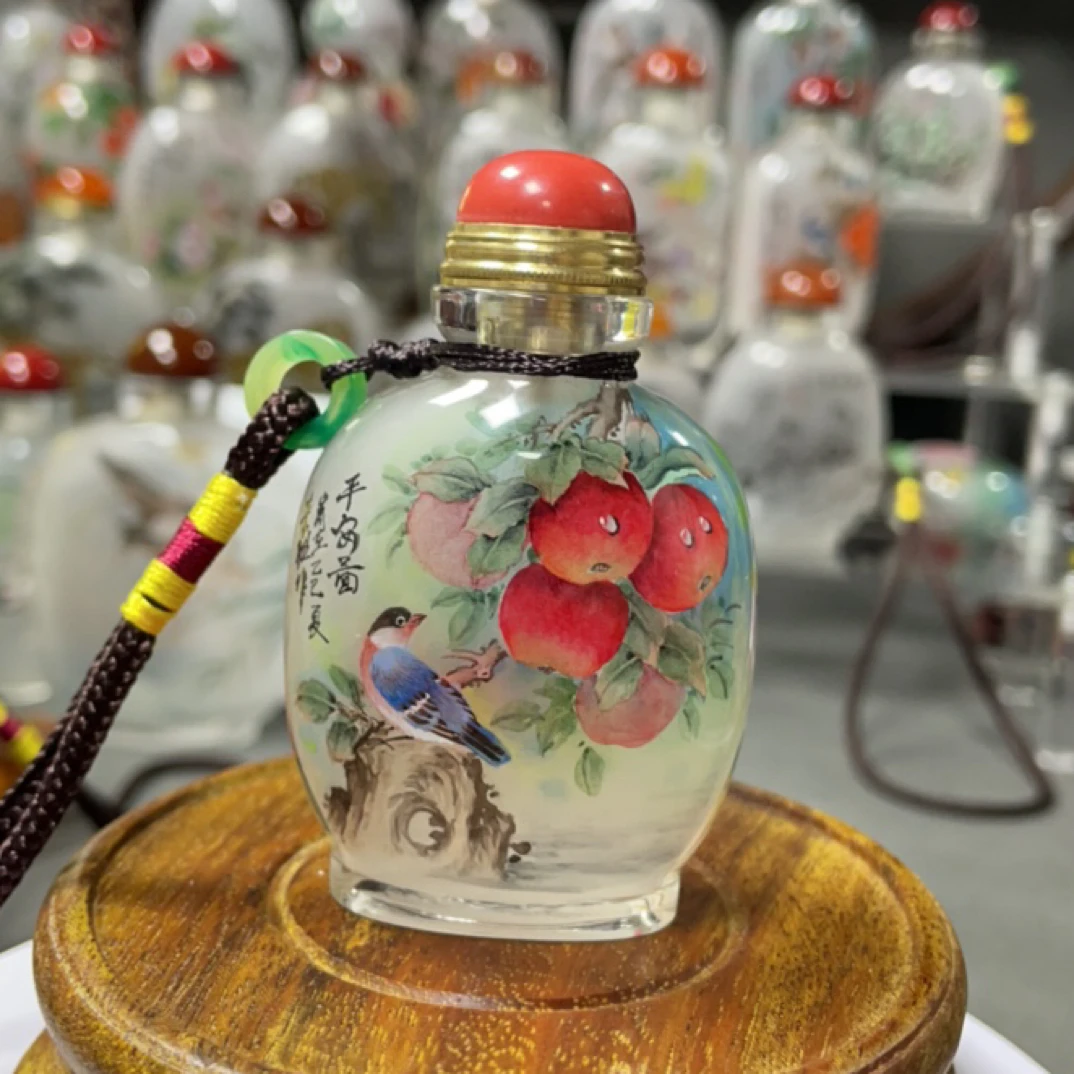 特色工艺礼品内画鼻烟壶手把件适合送朋友领导