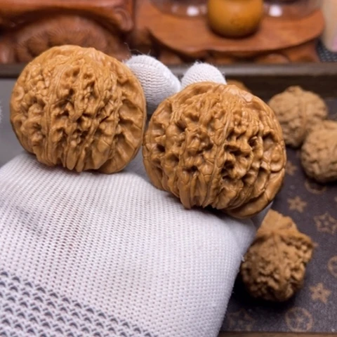 文玩核桃把件四座楼48