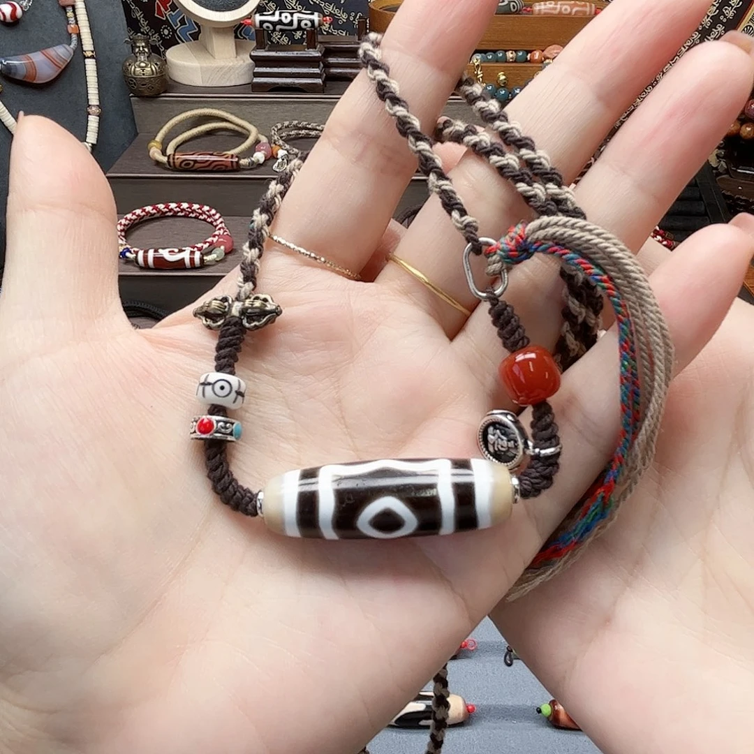 玛瑙/玉髓合金颈饰